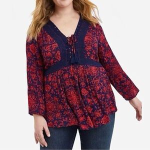 Torrid Navy Blue & Red Embroidered Crinkle Gauze Babydoll Top Sz L
